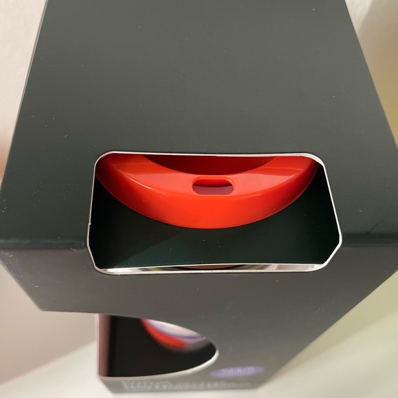 Starbucks Halloween 2022 Box Set of 6 Glow in the Dark Grande Hot Drink Cups - Picture 3 of 4